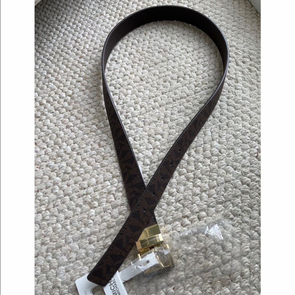 Michael Kors belt